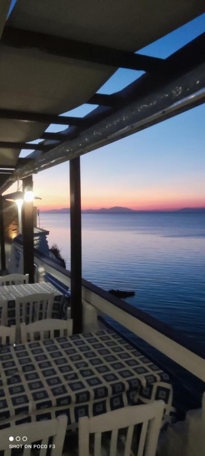 Koralli Beach Niforeika Dış mekan fotoğraf